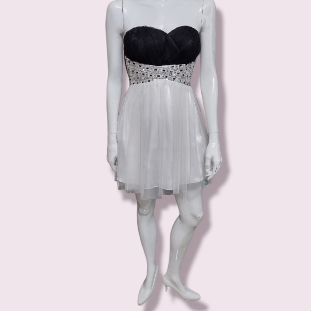 B. Darlin 5/6 Strapless Prom Dress - Picture 3 of 8